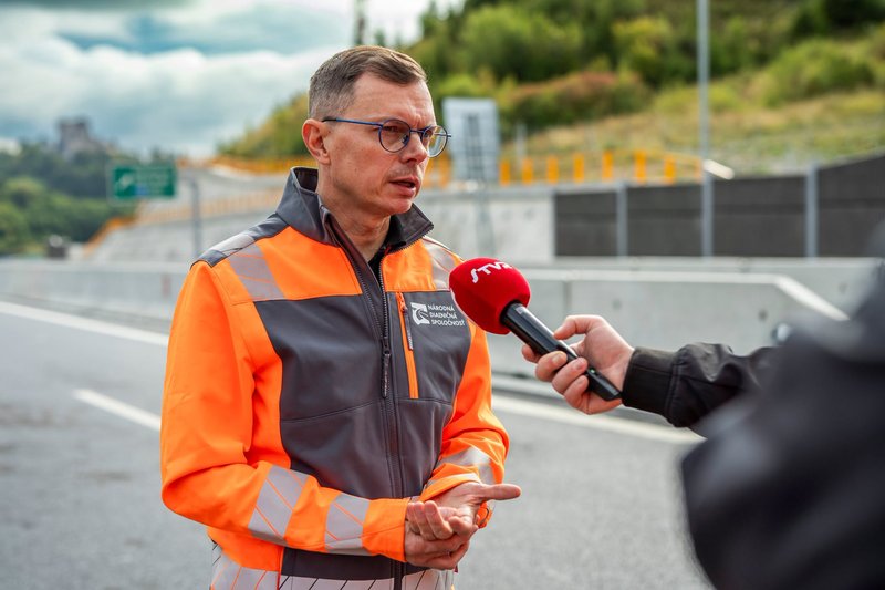 Diaľnicu D1 Hubová – Ivachnová s tunelom Čebrať otvoria 5. októbra