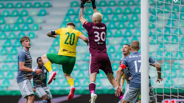 Dráma pod Dubňom s happyendom. Šošoni utiekli hrobárovi z lopaty