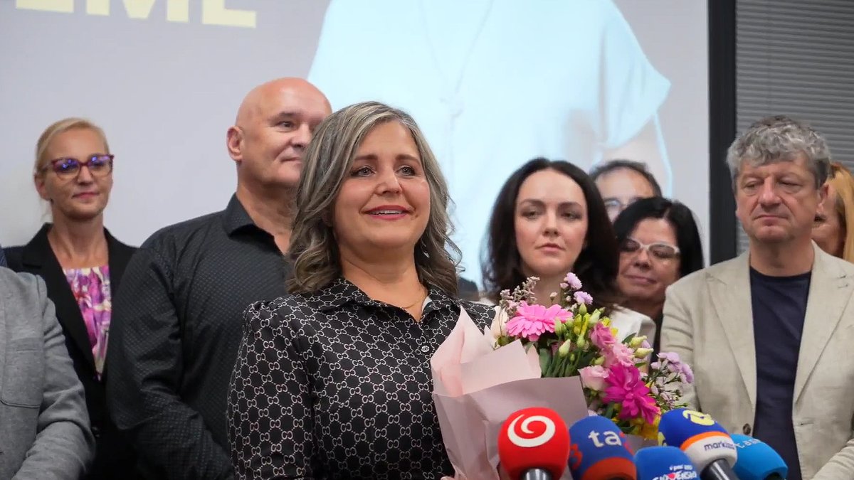 Erika Jurinová obhájila post predsedníčky, poznáme aj nových krajských poslancov