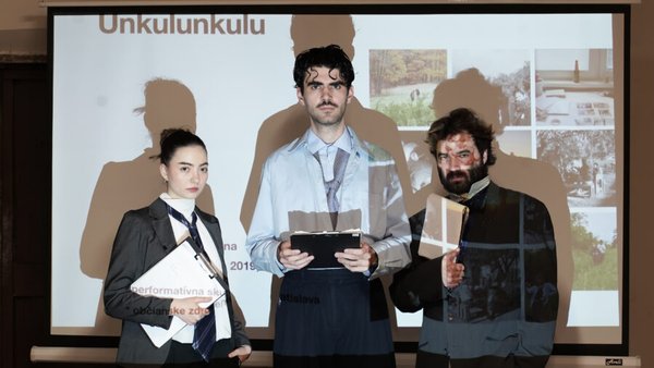 Festival Kiosk prinesie na Mestský úrad v Žiline predstavenie Inventúra