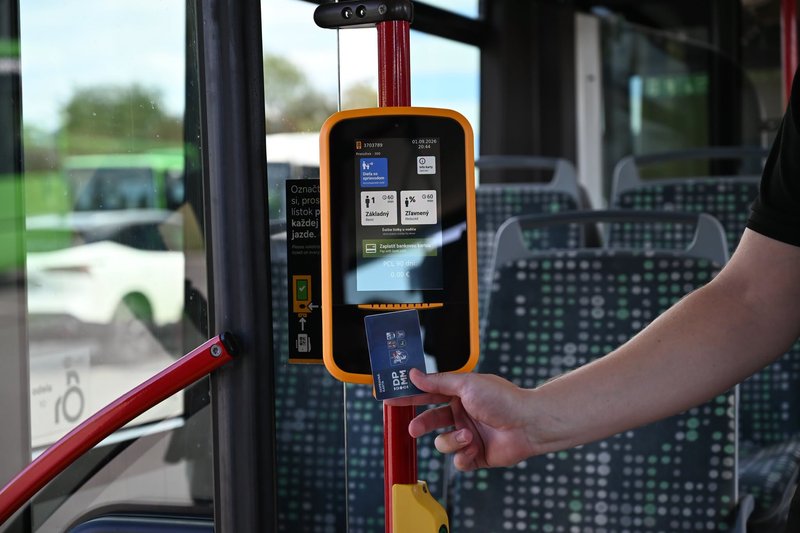 Konečne aj v MHD Martin - Od septembra nastúpite do autobusu všetkými dverami