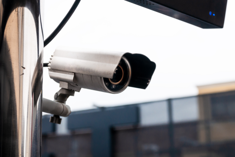 Koniec anonymných priestupkov - Žilinu monitoruje už 160 inteligentných kamier
