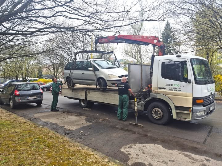 Mesto Žilina rieši desiatky autovrakov -  Obyvatelia môžu nahlasovať staré vozidlá e-mailom