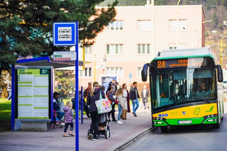 Mestská doprava v Žiline zlacnie o polovicu - Prehľad nových cien od 12. októbra