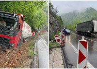 Nehoda dvoch kamiónov pod Strečnom -  Doprava je obmedzená, poškodené sú aj ochranné siete