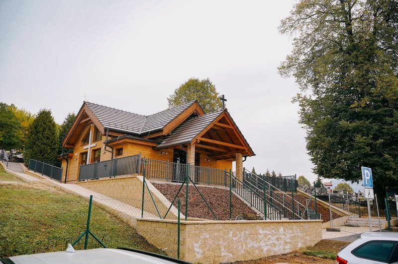 Nový dom smútku v Trnovom