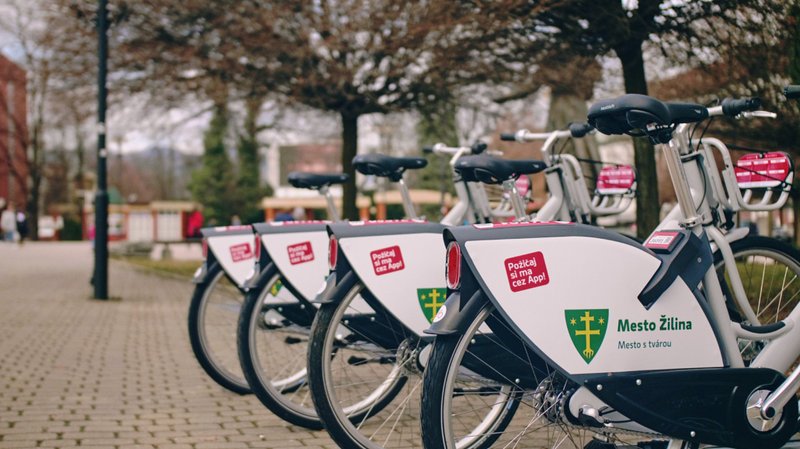 Obľúbený bikesharing v Žiline sa vracia - BikeKIA štartuje svoju 8. sezónu s novými stanicami