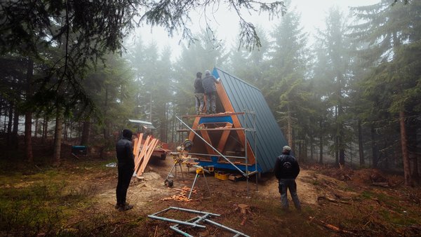 Od sna k realite -  Príbeh komunitnej útulne na Orave, ktorá dobyla srdcia turistov i poroty