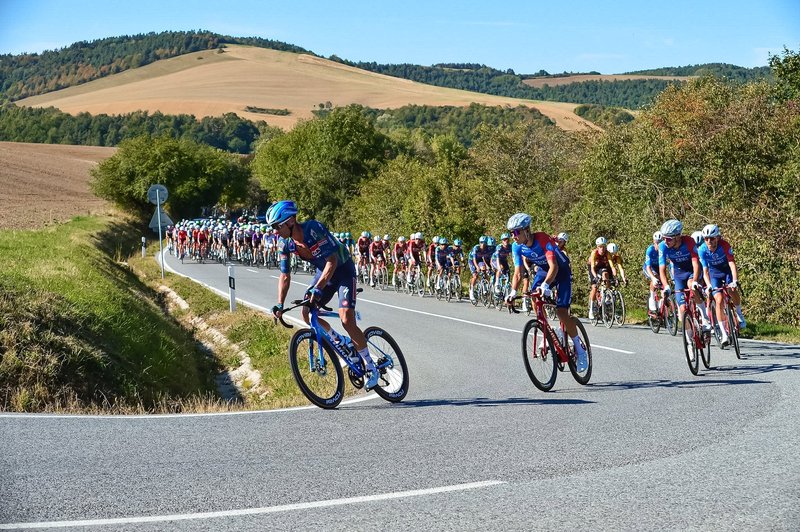 Okolo Slovenska 2026 - Pelotón prejde okresom Bytča, polícia chystá úplné uzávierky ciest