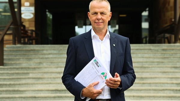 Peter Fiabáne obhájil post primátora Žiliny, voľby sprevádzala vysoká účasť