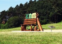 Pri Neslušanke v nedeľu odhalili novú Lavičku priateľstva, lákadlom boli aj modely planét