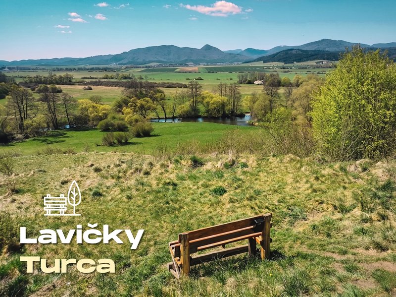 Projekt Lavičky Turca odhaľuje mokrade - Nová trasa spája Valentovú s chránenými územiami