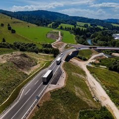 Rok od otvorenia obchvatu Tvrdošína na R3 - Nákladná doprava v meste klesla o vyše 80 percent
