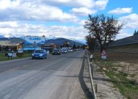 Ružomberok opäť pod náporom - Kolóny sa tiahnu až po Turany
