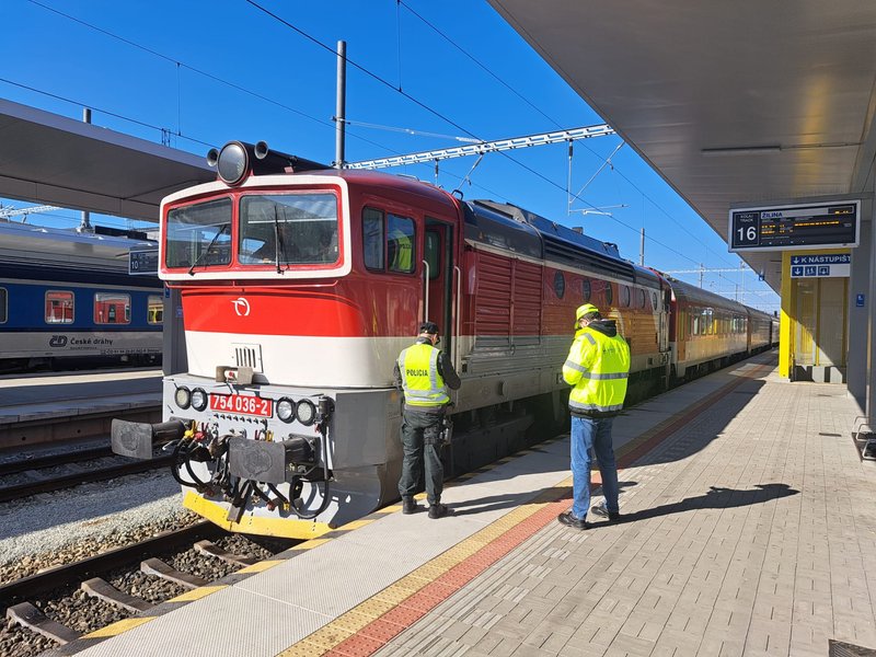 Skontrolovali 22 rušňovodičov na severe Slovenska. Aký bol výsledok testov na drogy