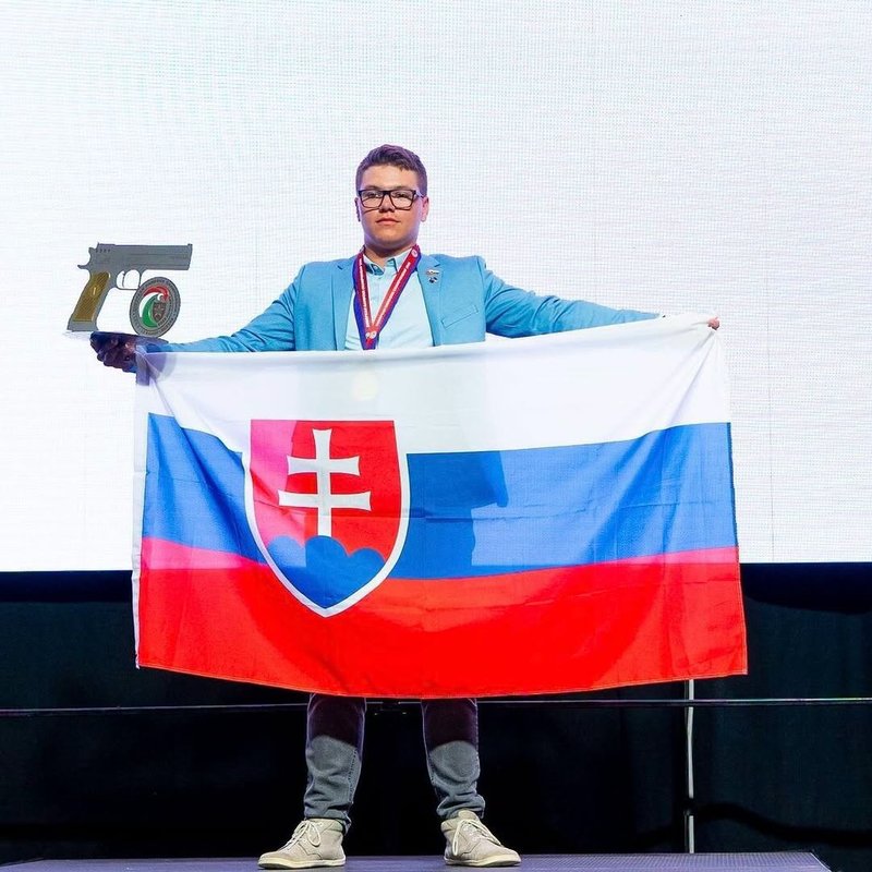 Študent žilinského gymnázia František Blaha sa stal majstrom Európy v dynamickej streľbe