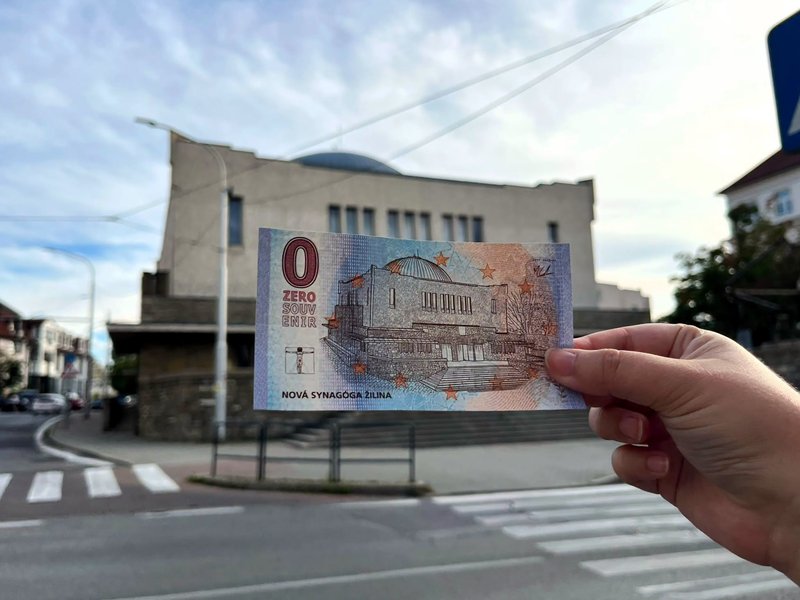 TIK mesta Žilina spúšťa predaj prvej oficiálnej nulovej eurobankovky s motívmi mestských pamiatok