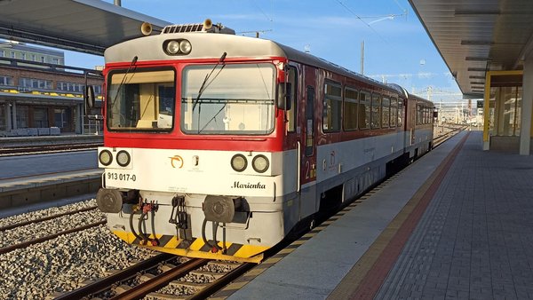 Veľká železničná výluka v Žiline - Vlaky do Rajca a Považskej Bystrice nahradia autobusy
