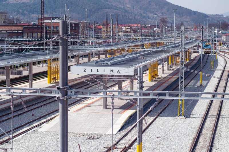 Vráti sa vlaková doprava v Žiline v pondelok do normálu