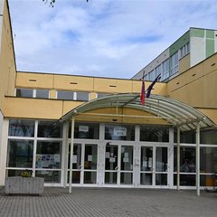 Výstavba atletického oválu v martinskom Záturčí mieri do finále