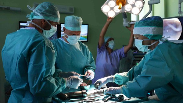 Žilinská ortopédia lieči poškodené kĺby touto unikátnou biologickou metódou